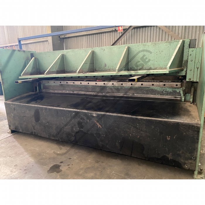 Headhunter　Guillotine　Series　Neil　M Headhunter Guillotine Series Neil M Headhunter Guillotine