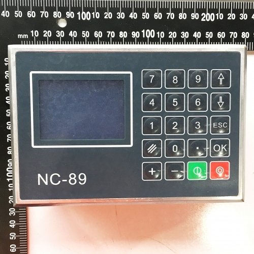 2HR8600
