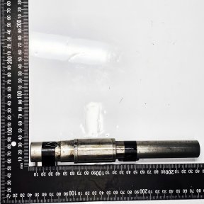 8BM0028