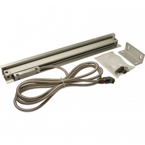 D758