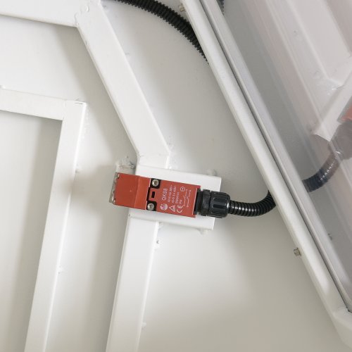 Micro Switch on Side Door