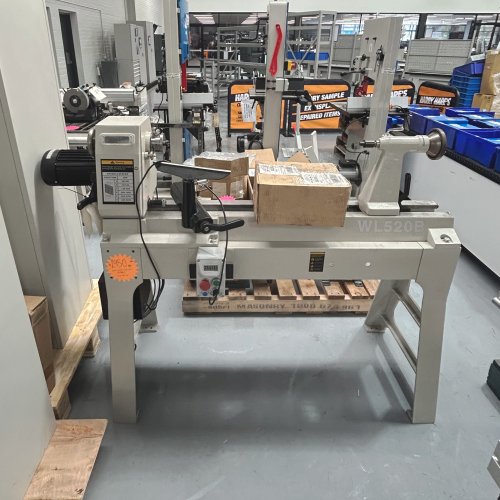 Heavy Duty Wood Lathe WL520B